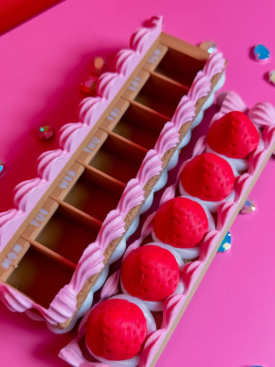 Berry Cake Pill Containers