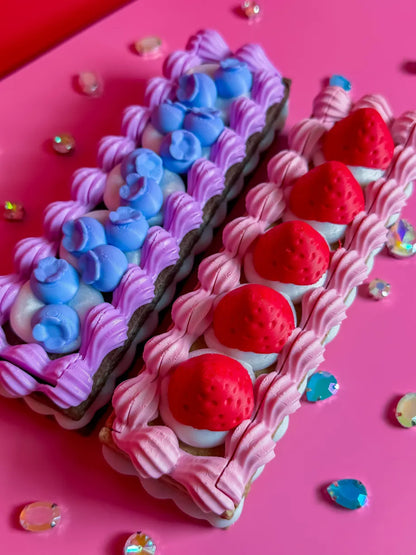 Berry Cake Pill Containers