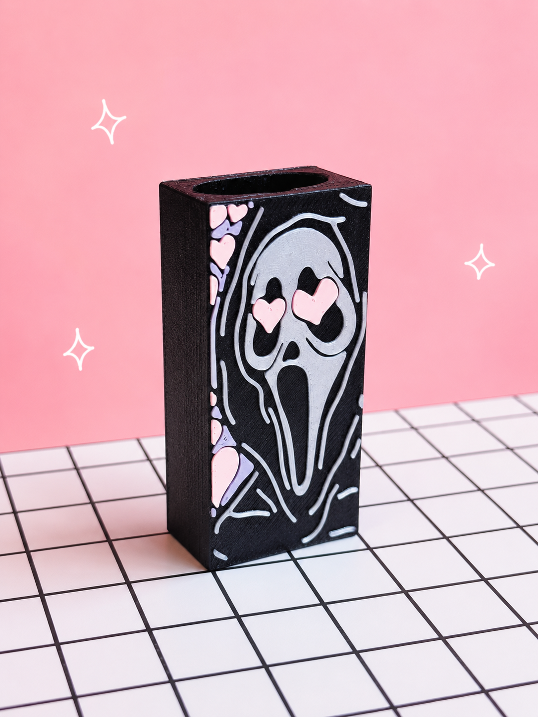 Scream In Love Lighter Sleeve
