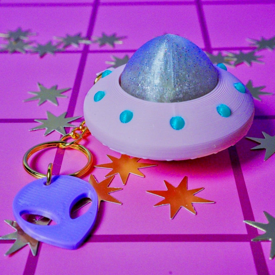 UFO CLICKER KEYCHAIN