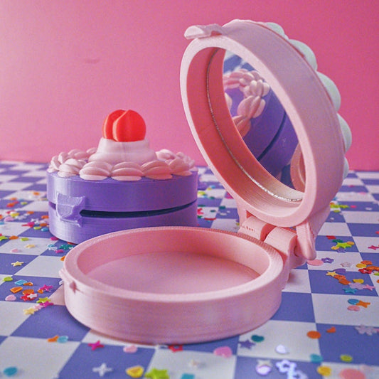 Compact Cake Mirror