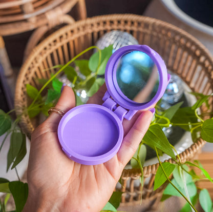 Compact Cake Mirror